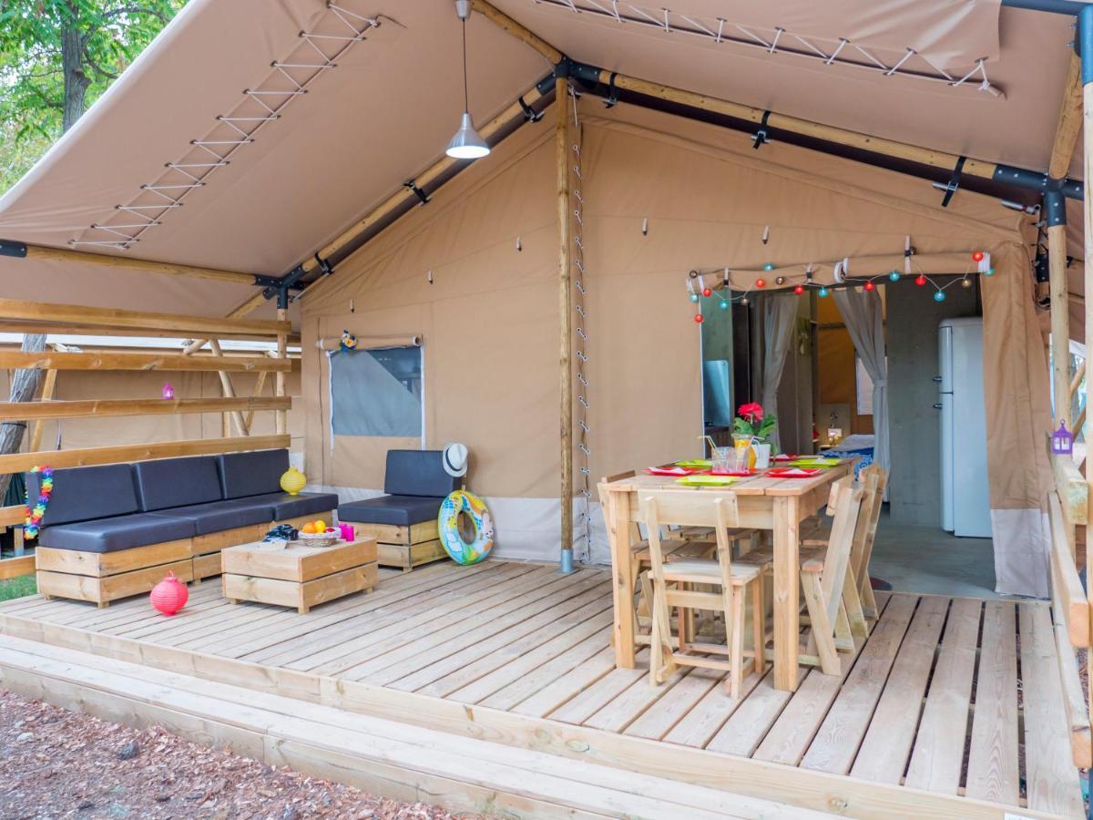 Vacanceselect Premium Lodge Polari Rovinj Exterior foto